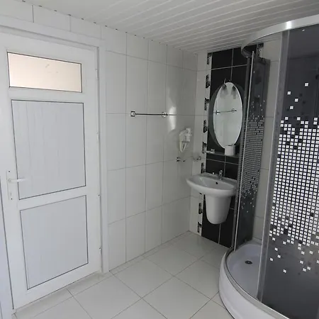 מלון Bariscan אלאניה