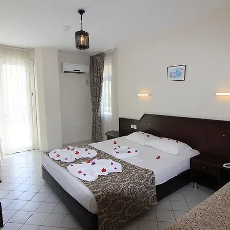 ホテル Bariscan 3*